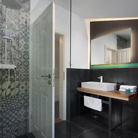 Frame By Interhome
