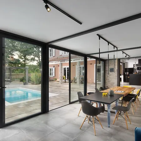 Villa Frame By Interhome Svetvinčenat